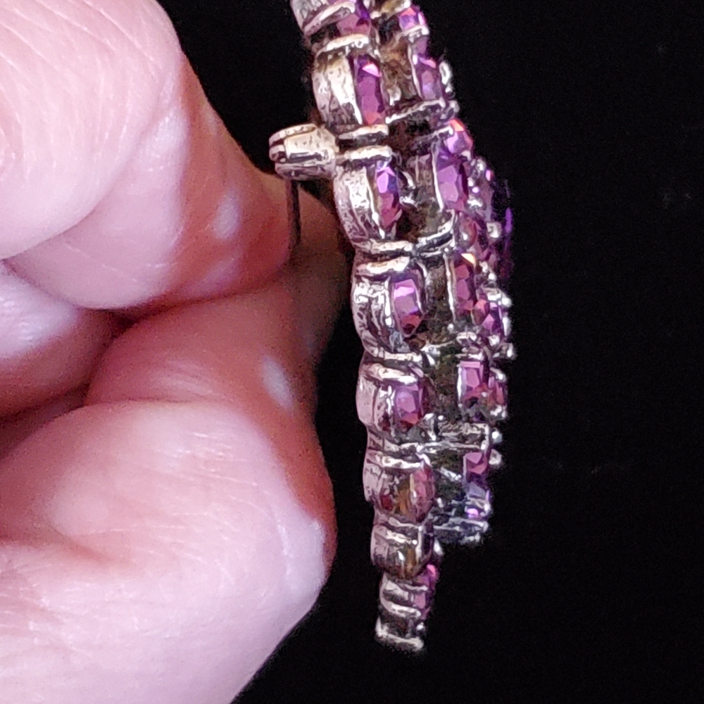 Vintage Blythe&Blythe Purple Rhinestone heart Pin - Picture 2 of 5
